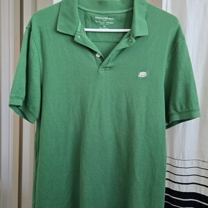 Banana Republic Men's Polo Shirt in Vibrant Green
